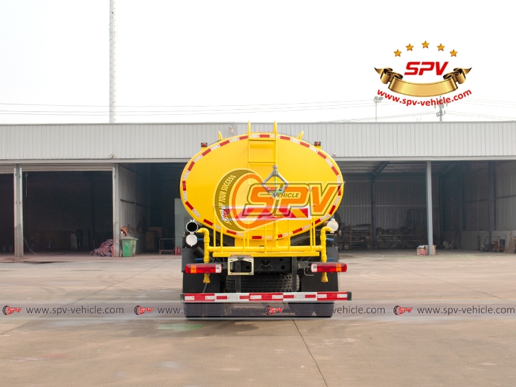 20,000 Litres Water Sprinkling Truck Sinotruk HOWO - B